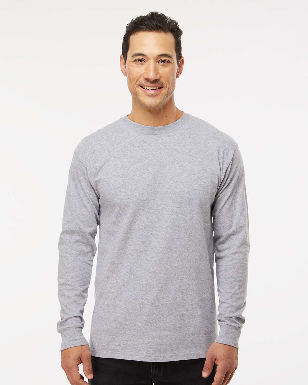 https://cdn.ssactivewear.com/Images/ModelColor/101590_omf_fl.jpg