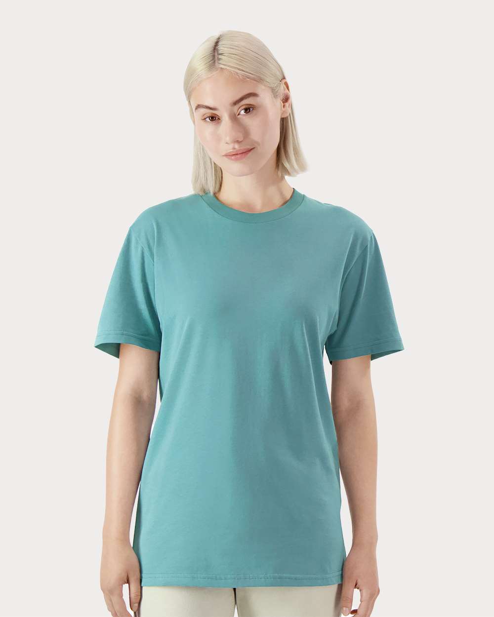 https://cdn.ssactivewear.com/Images/ModelColor/108077_omf_fl.jpg