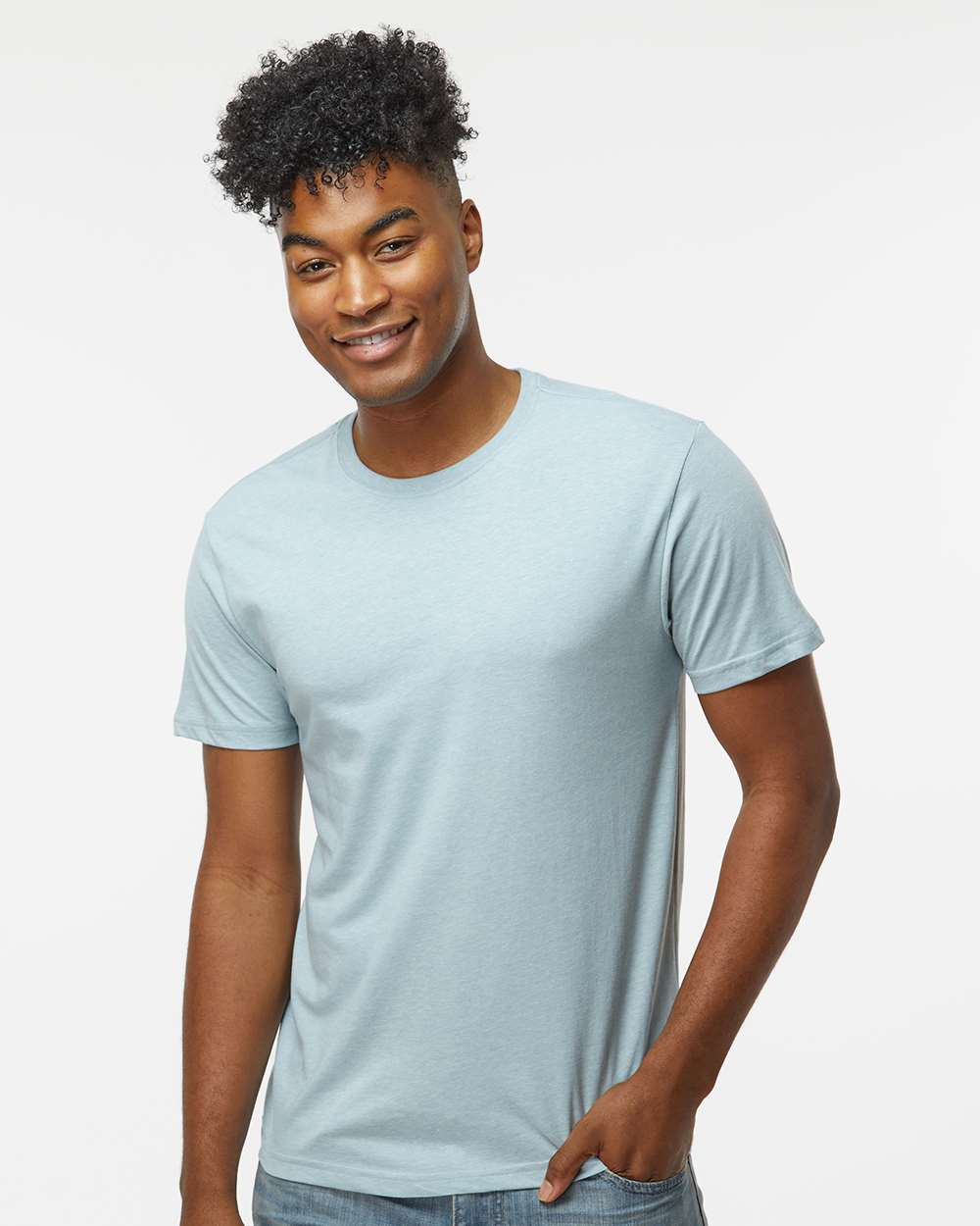 https://cdn.ssactivewear.com/Images/ModelColor/109777_omf_fl.jpg
