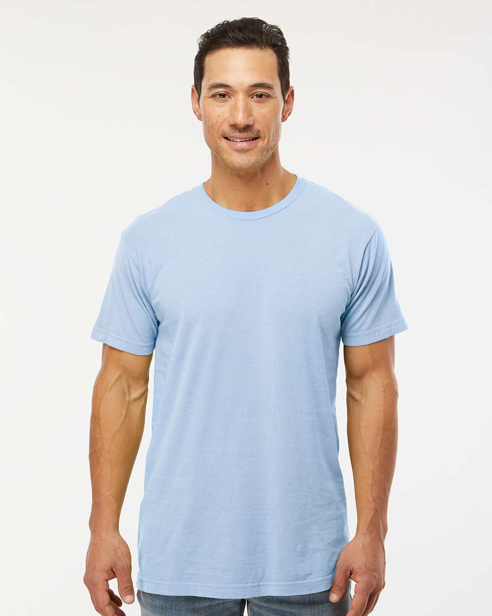 https://cdn.ssactivewear.com/Images/ModelColor/113145_omf_fl.jpg