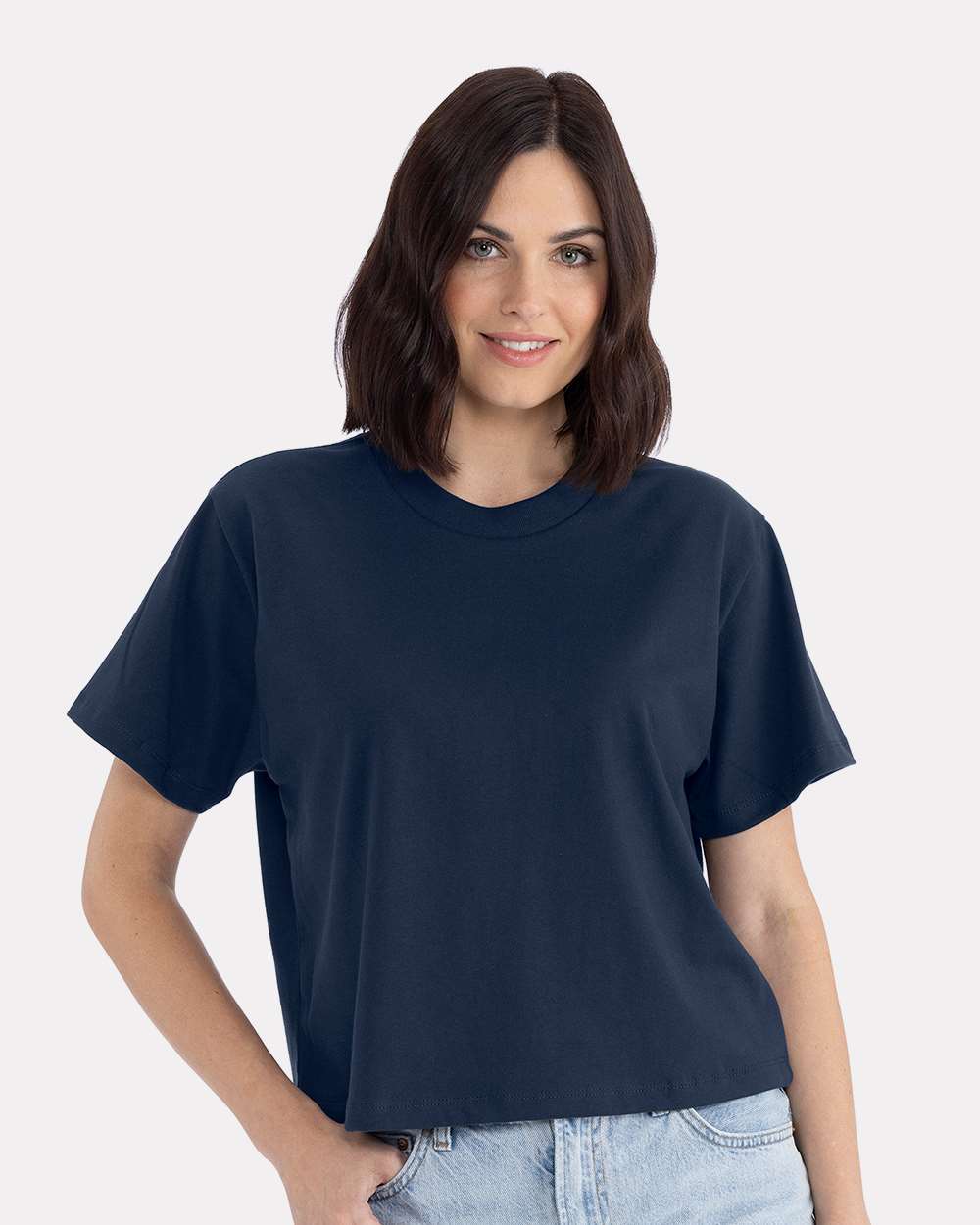 https://cdn.ssactivewear.com/Images/ModelColor/114321_omf_fl.jpg