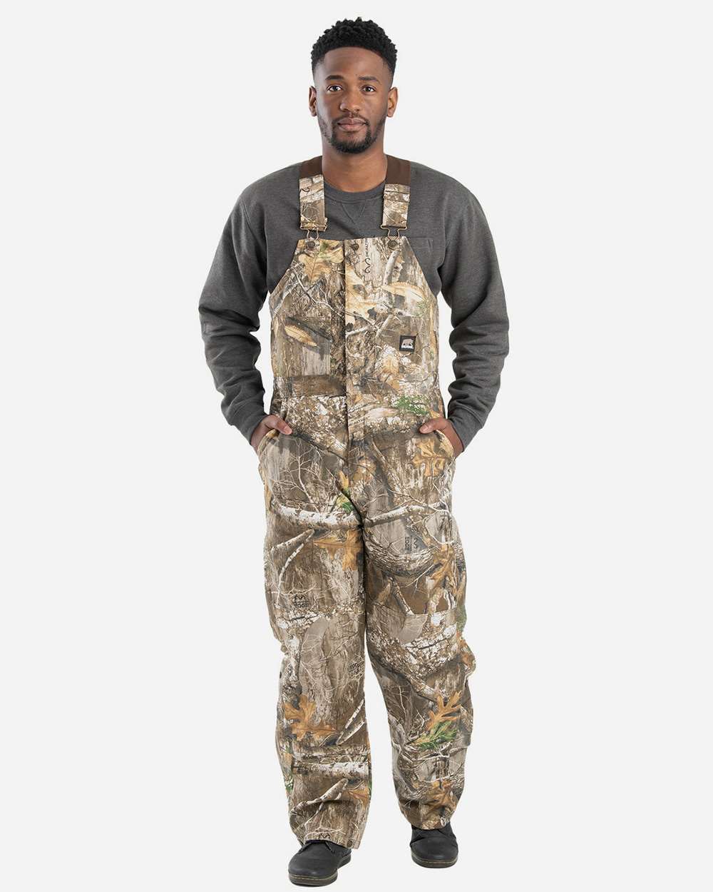https://cdn.ssactivewear.com/Images/ModelColor/119309_omf_fl.jpg