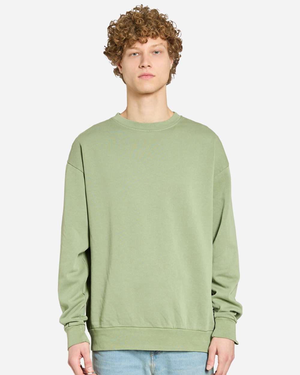 https://cdn.ssactivewear.com/Images/ModelColor/120444_omf_fl.jpg