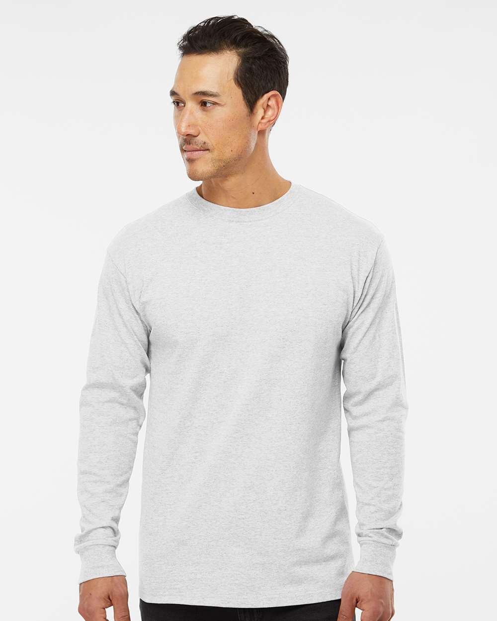 https://cdn.ssactivewear.com/Images/ModelColor/133106_omf_fl.jpg