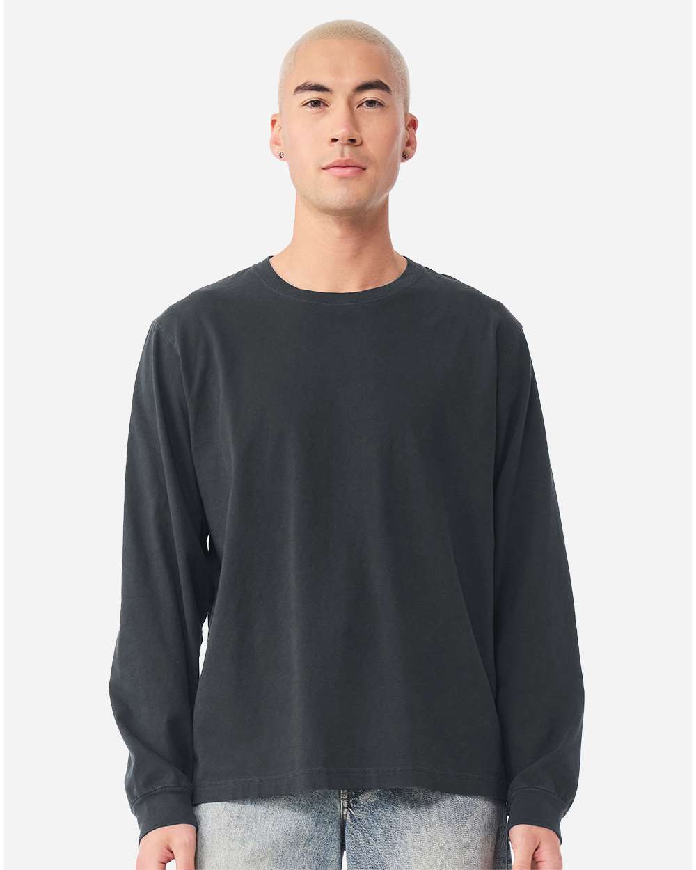 https://cdn.ssactivewear.com/Images/ModelColor/135835_omf_fl.jpg
