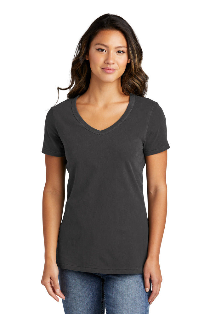 https://images.shirtspace.com/large/CEhq5YorCLZHX6UDz0PRyQ%3D%3D/424072/20049-port-company-lpc099v-port-company-ladies-beach-wash-garment-dyed-v-neck-tee-front-coal.jpg
