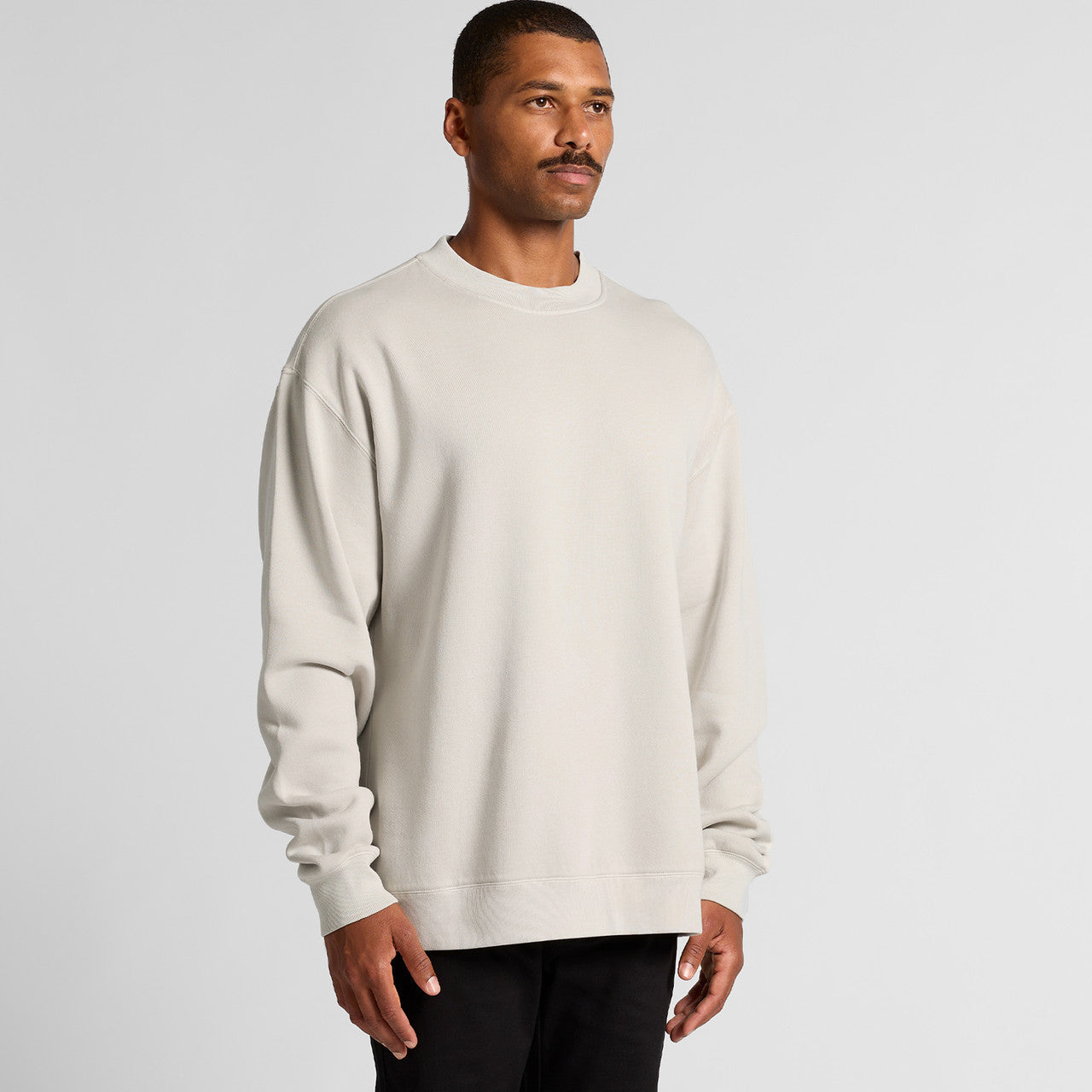 Relaxed Fit Faded Crewneck Sweatshirt - Sustainable Cotton Blend Pullover