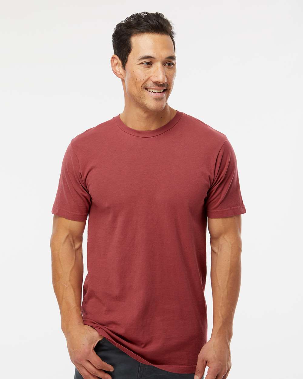 https://cdn.ssactivewear.com/Images/ModelColor/92480_omf_fl.jpg