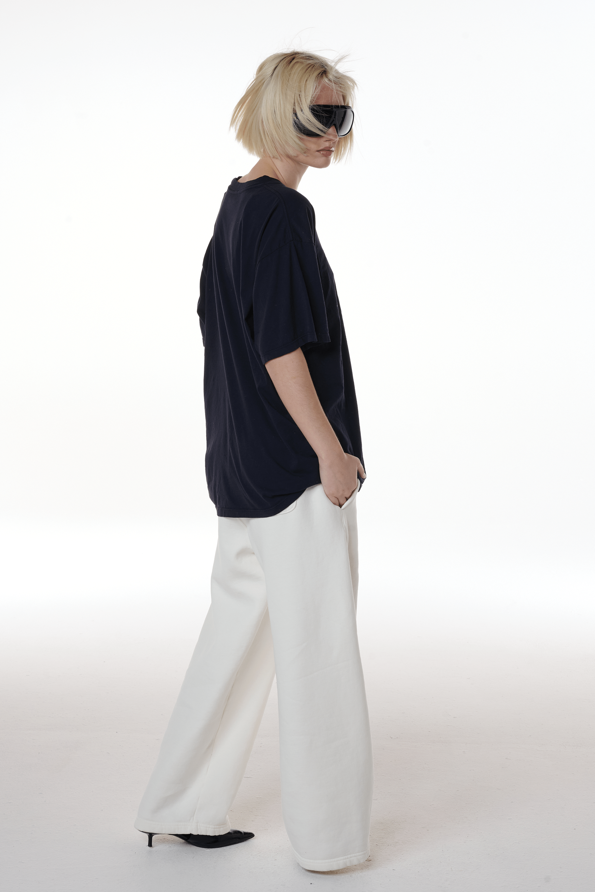 Made LA Band T-Shirt 100% Combed Cotton Boxy Drop-Shoulder