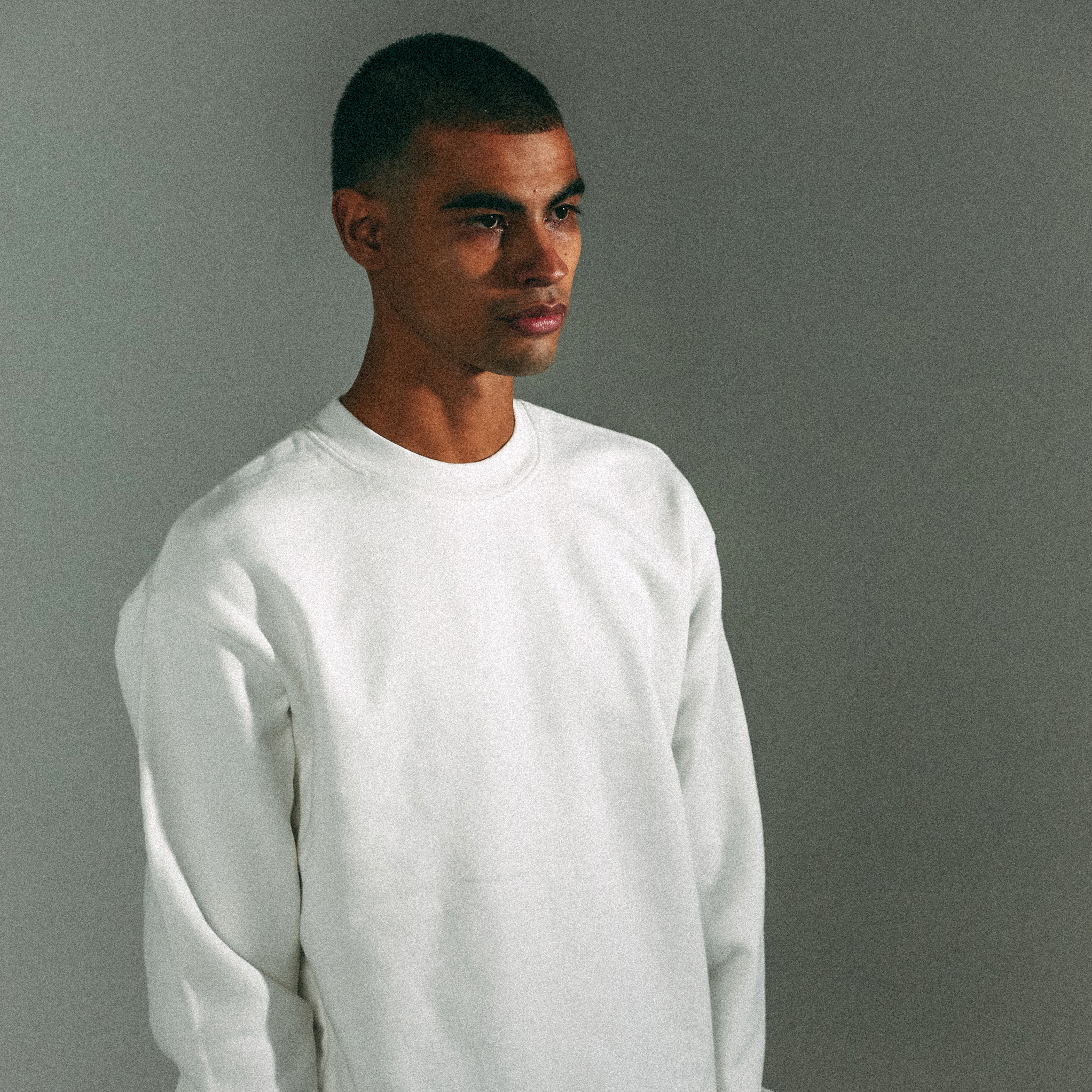 Premium 15oz Heavyweight Cotton Fleece Crewneck Sweatshirt - Oversized Drop Shoulder Design