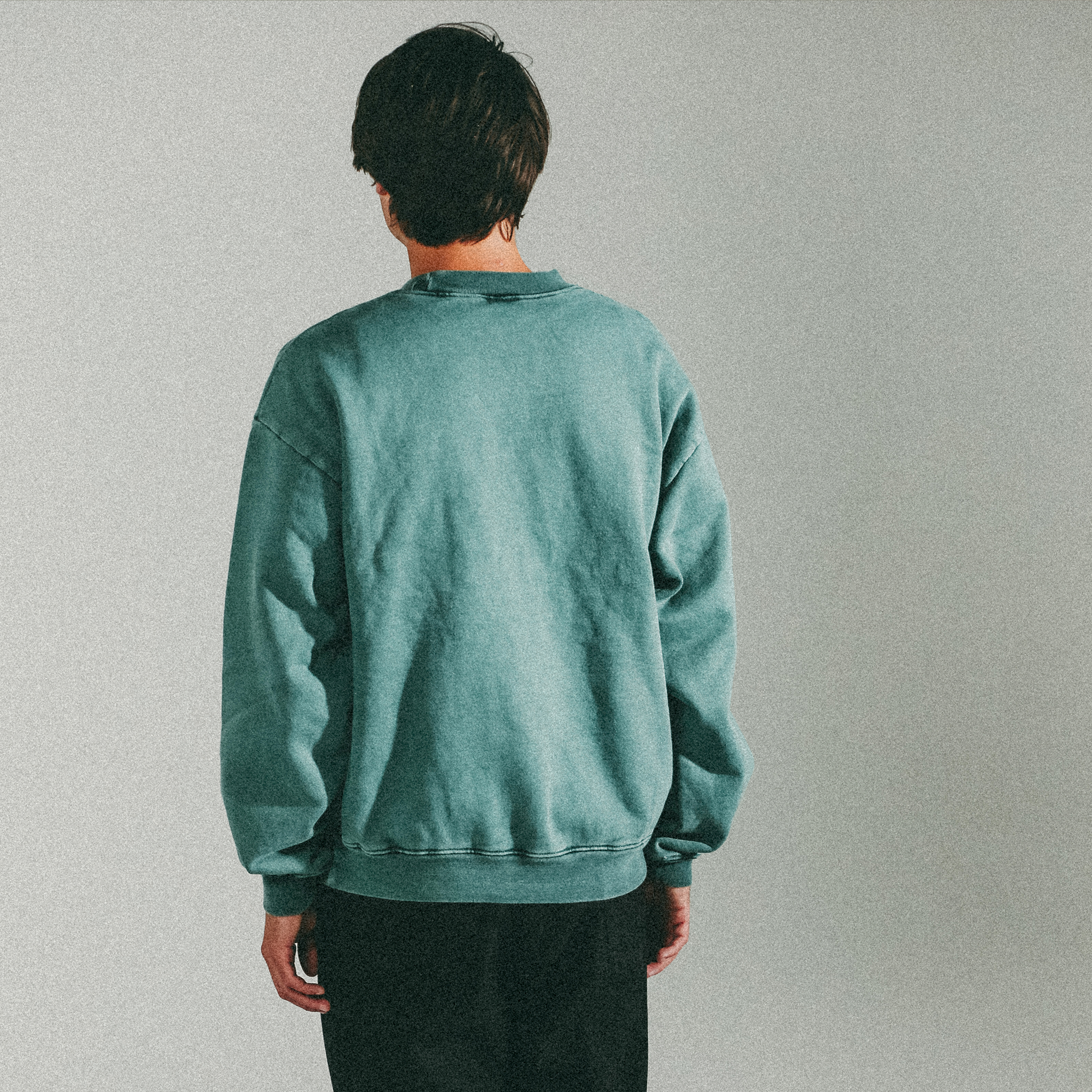 Premium 15oz Heavyweight Cotton Fleece Crewneck Sweatshirt - Oversized Drop Shoulder Design