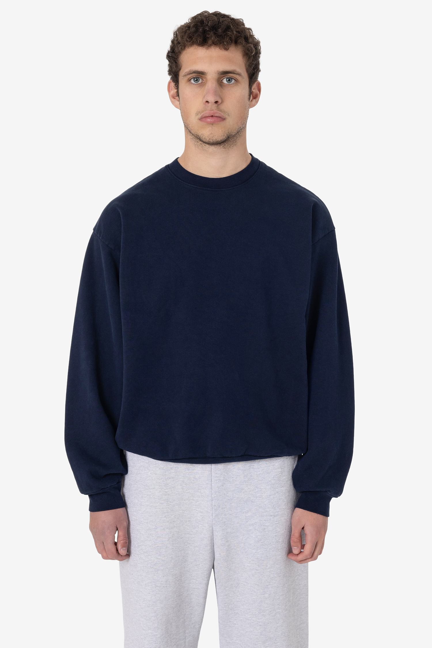 Luxurious 14oz Heavy Fleece Garment Dyed Crewneck Sweatshirt - Soft & Warm