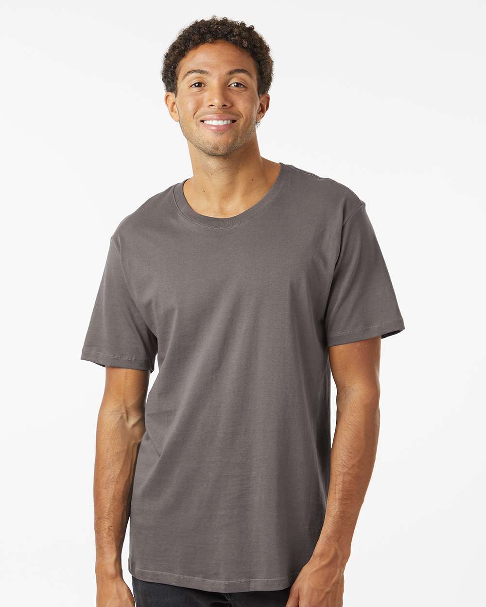 https://cdn.ssactivewear.com/Images/ModelColor/109525_omf_fl.jpg