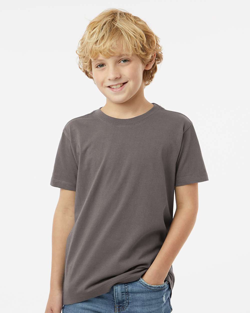 https://cdn.ssactivewear.com/Images/ModelColor/109539_omf_fl.jpg