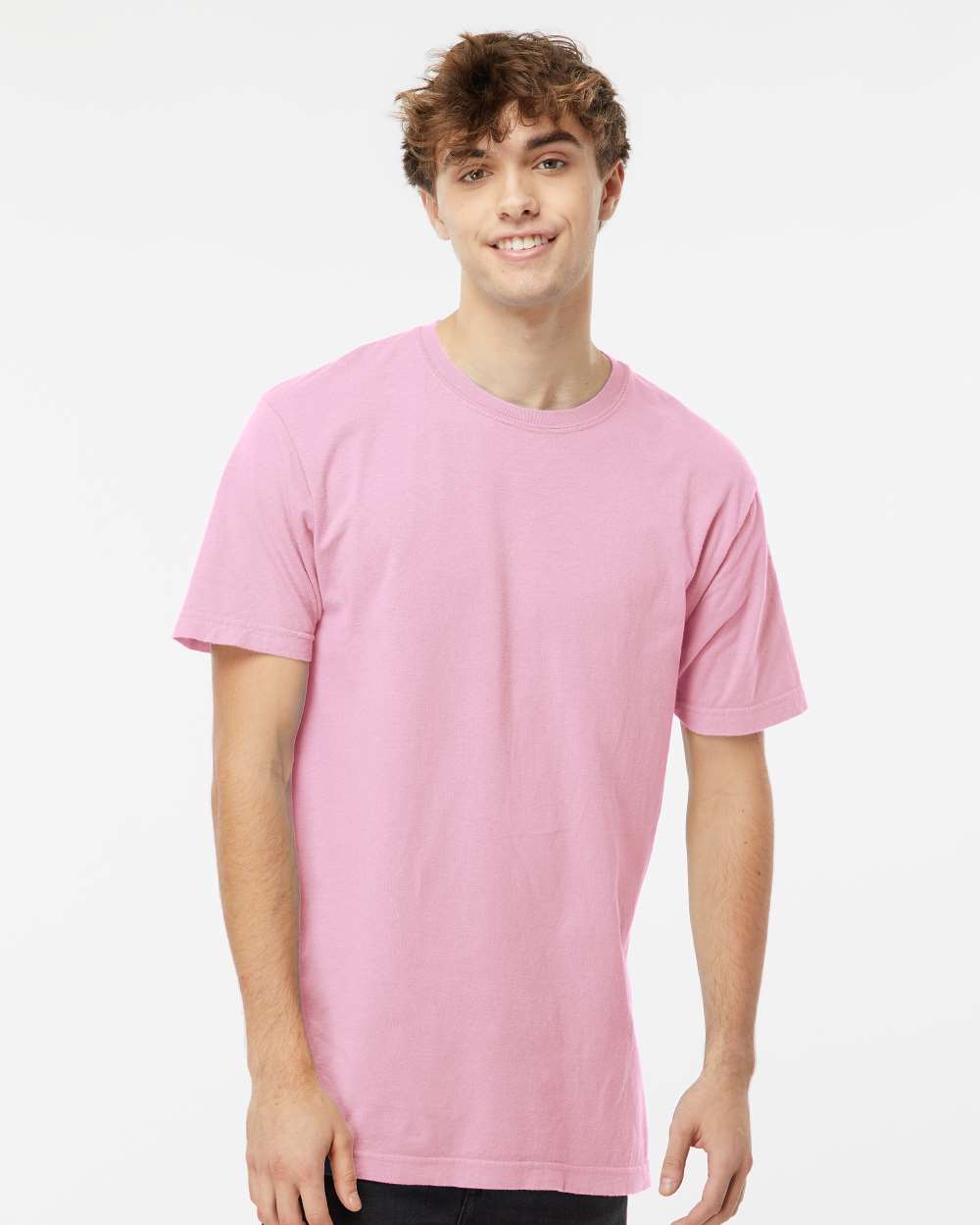 https://cdn.ssactivewear.com/Images/ModelColor/113143_omf_fl.jpg