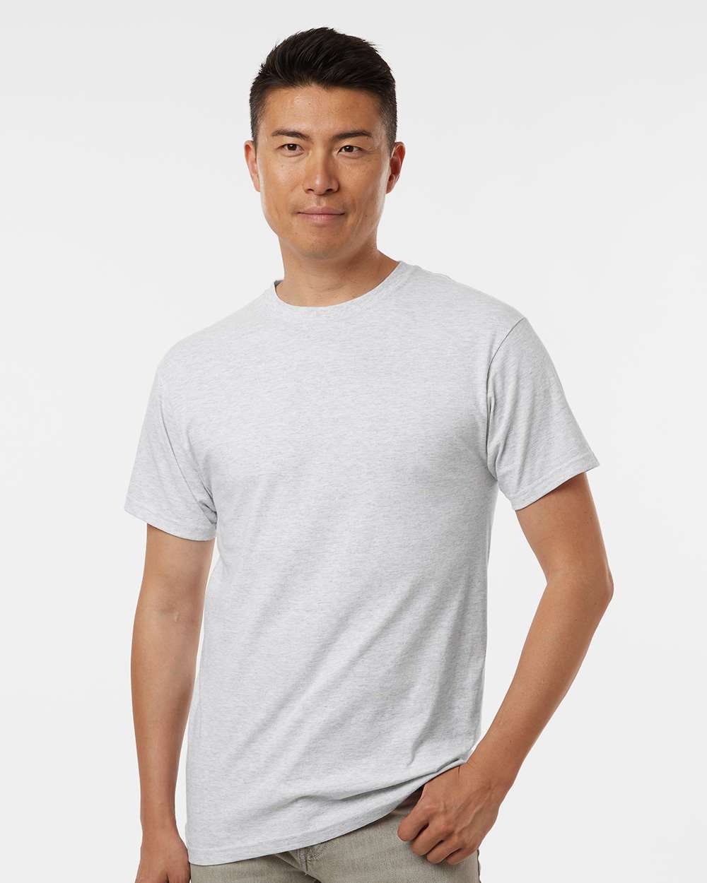 https://cdn.ssactivewear.com/Images/ModelColor/113185_omf_fl.jpg