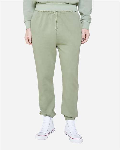 https://cdn.ssactivewear.com/Images/ModelColor/120455_omf_fm.jpg