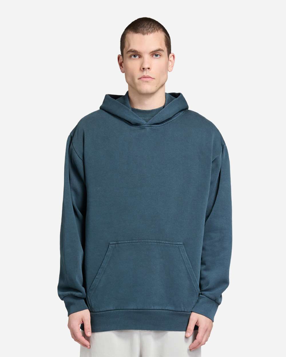 https://cdn.ssactivewear.com/Images/ModelColor/135222_omf_fl.jpg