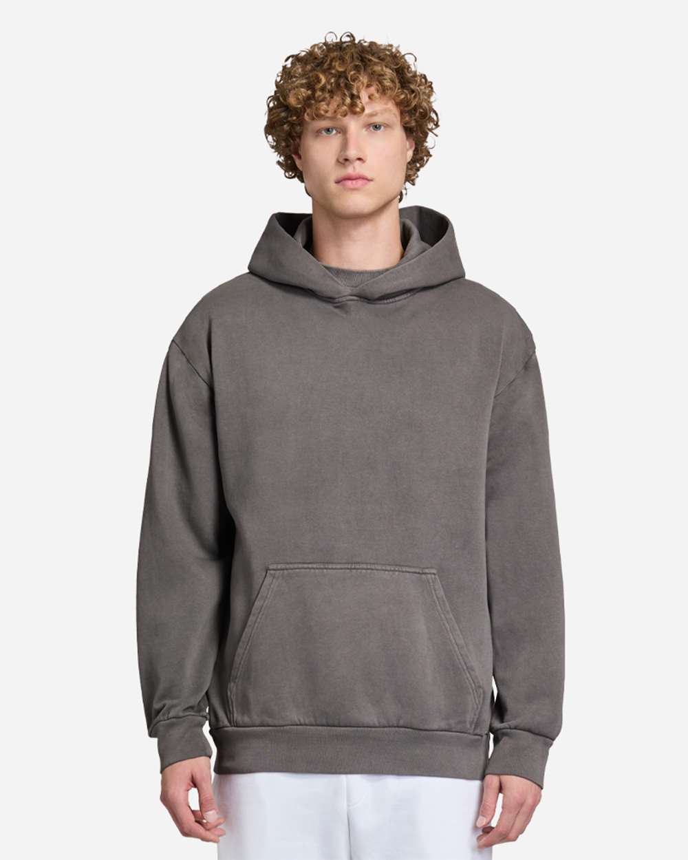 https://cdn.ssactivewear.com/Images/ModelColor/135231_omf_fl.jpg