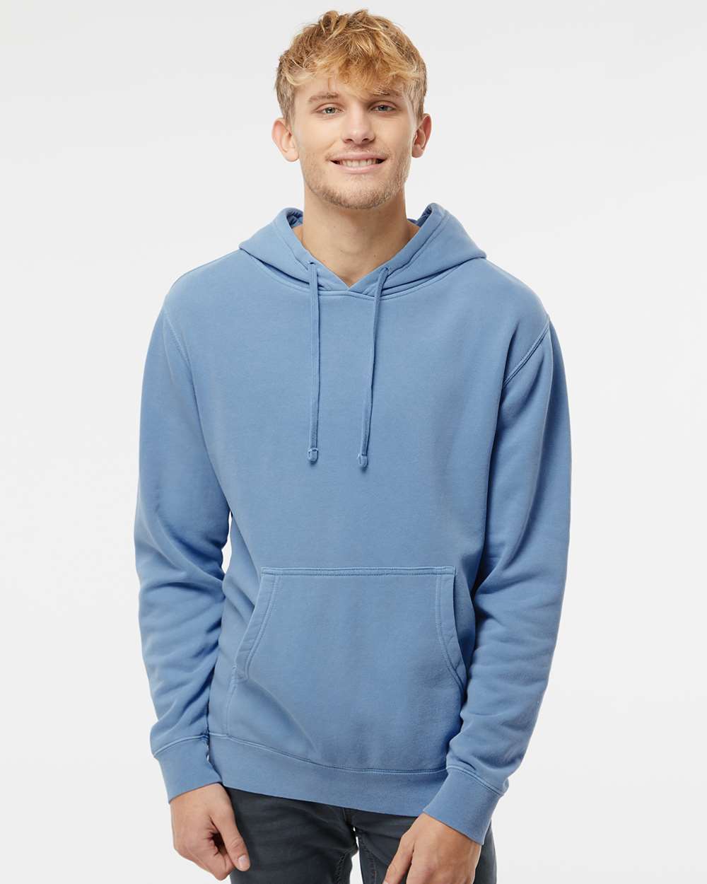 https://cdn.ssactivewear.com/Images/ModelColor/65070_omf_fl.jpg
