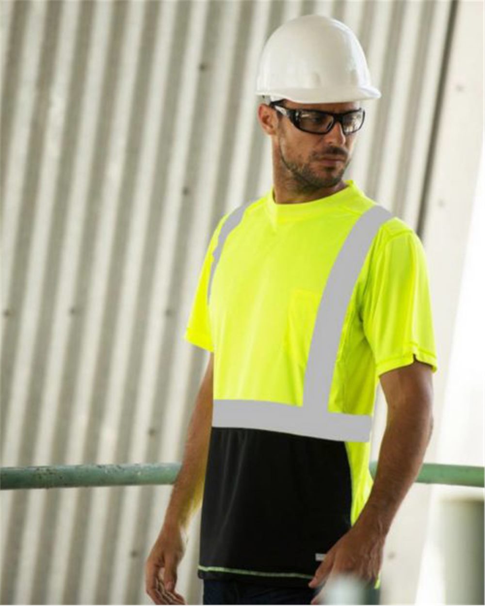 Kishigo Unisex Black Bottom Class 2 Performance T-Shirt