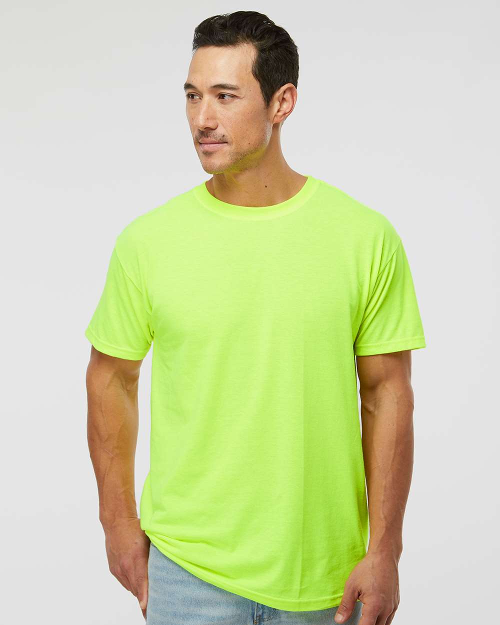 https://cdn.ssactivewear.com/Images/ModelColor/92075_omf_fl.jpg