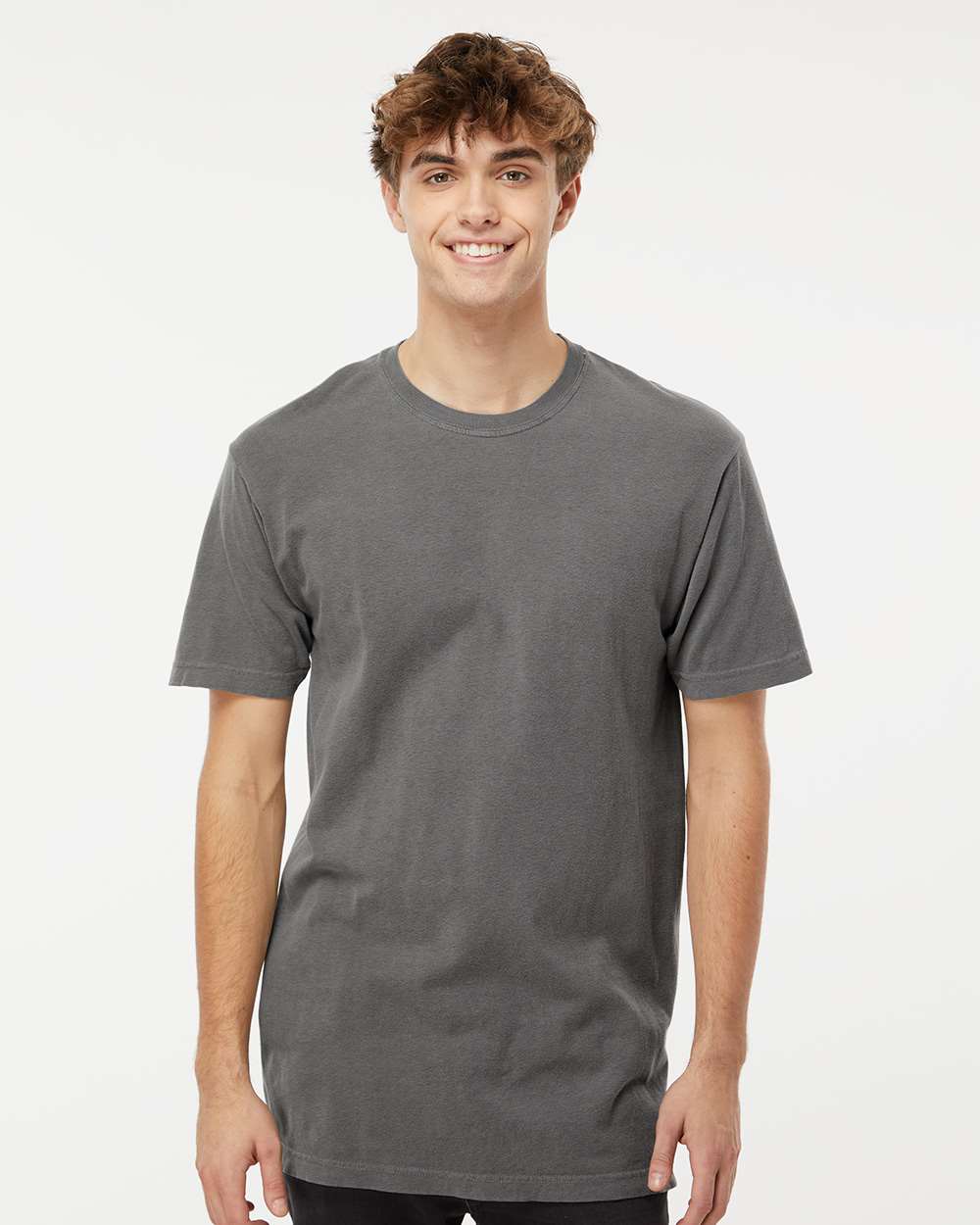 https://cdn.ssactivewear.com/Images/ModelColor/92481_omf_fl.jpg