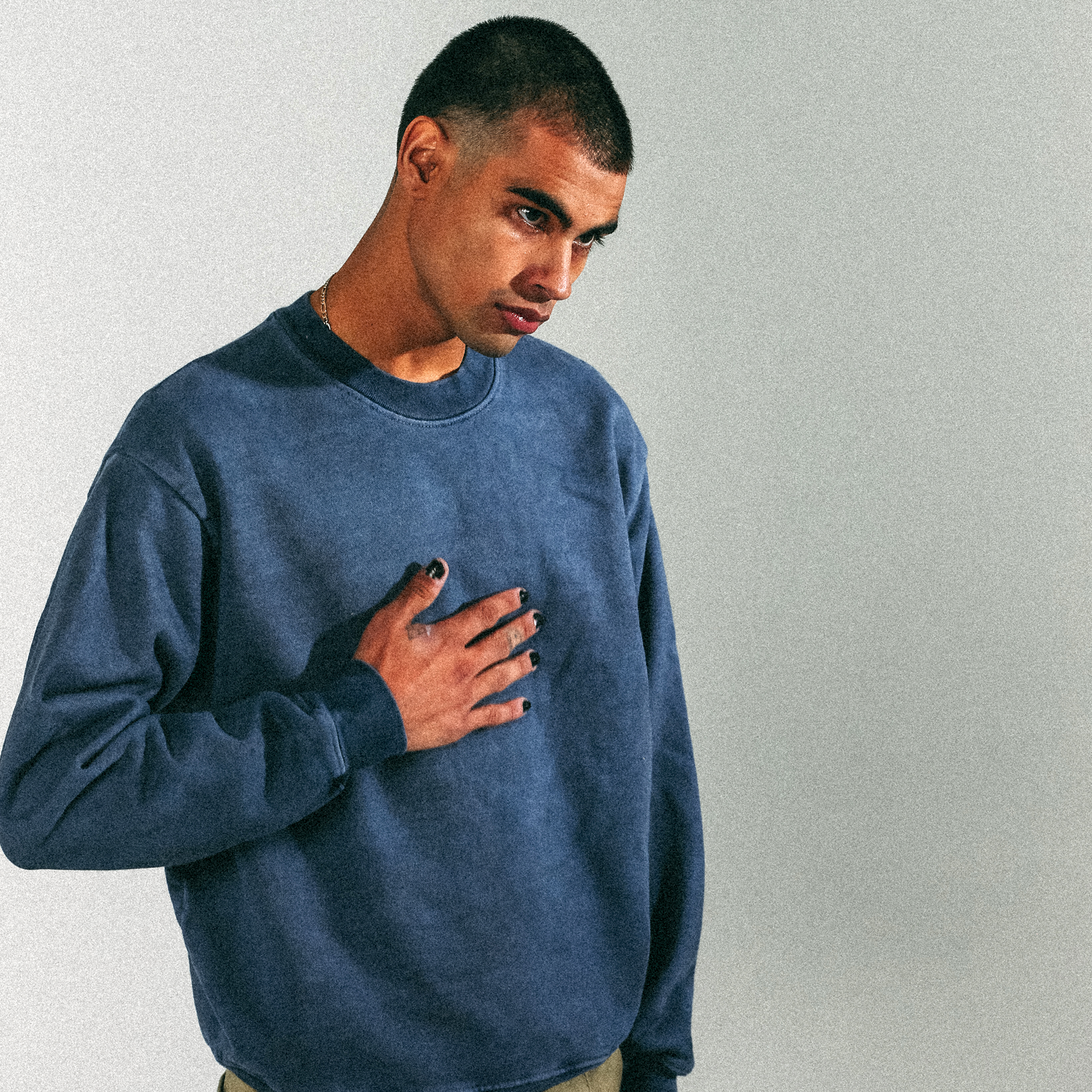 Premium 15oz Heavyweight Cotton Fleece Crewneck Sweatshirt - Oversized Drop Shoulder Design