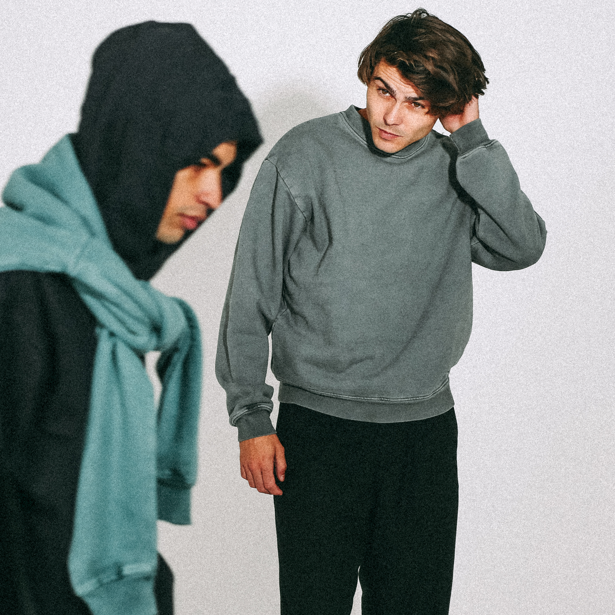 Premium 15oz Heavyweight Cotton Fleece Crewneck Sweatshirt - Oversized Drop Shoulder Design