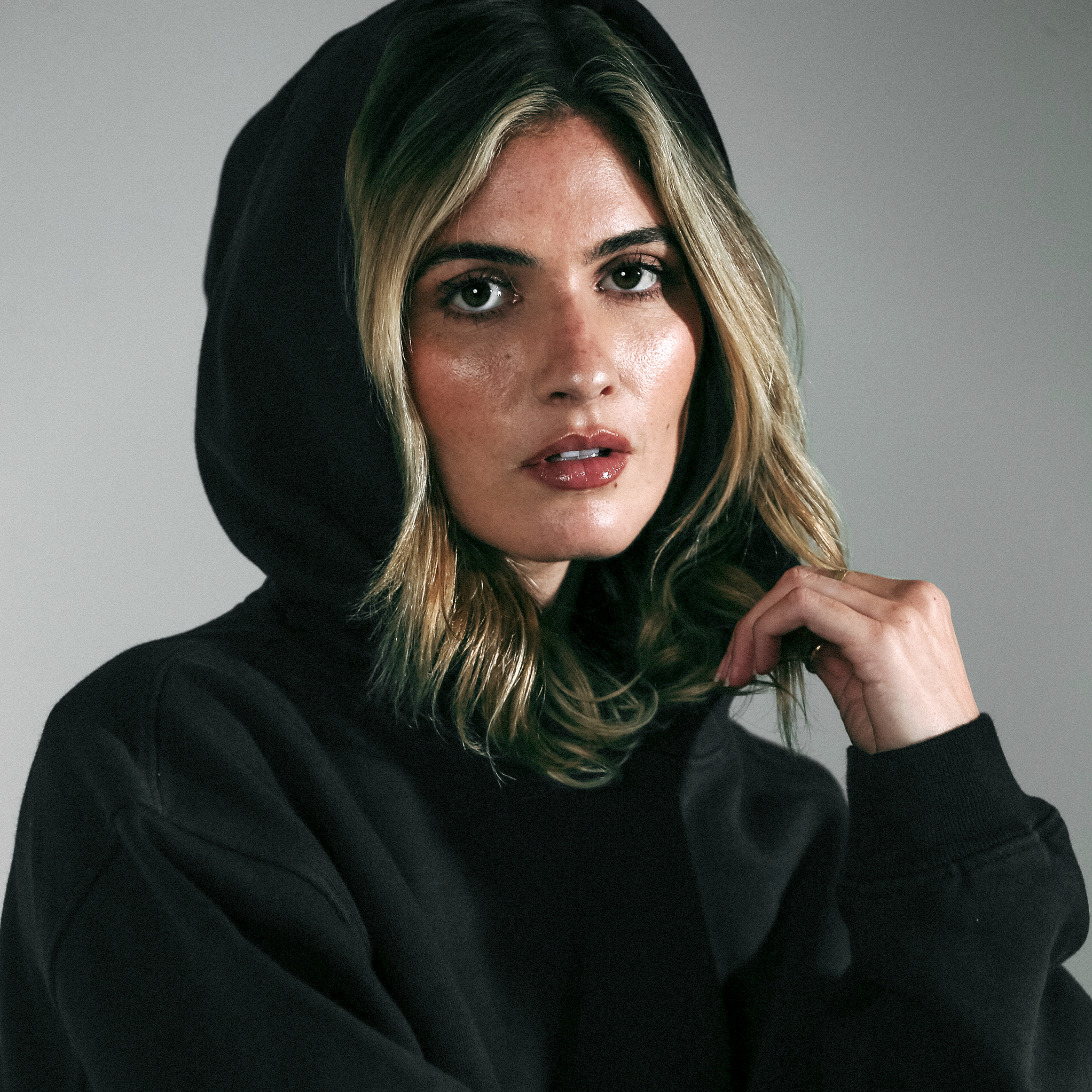 Standard 11oz Organic Fleece Hoodie – Oversized Drop-Shoulder Snow-Washed