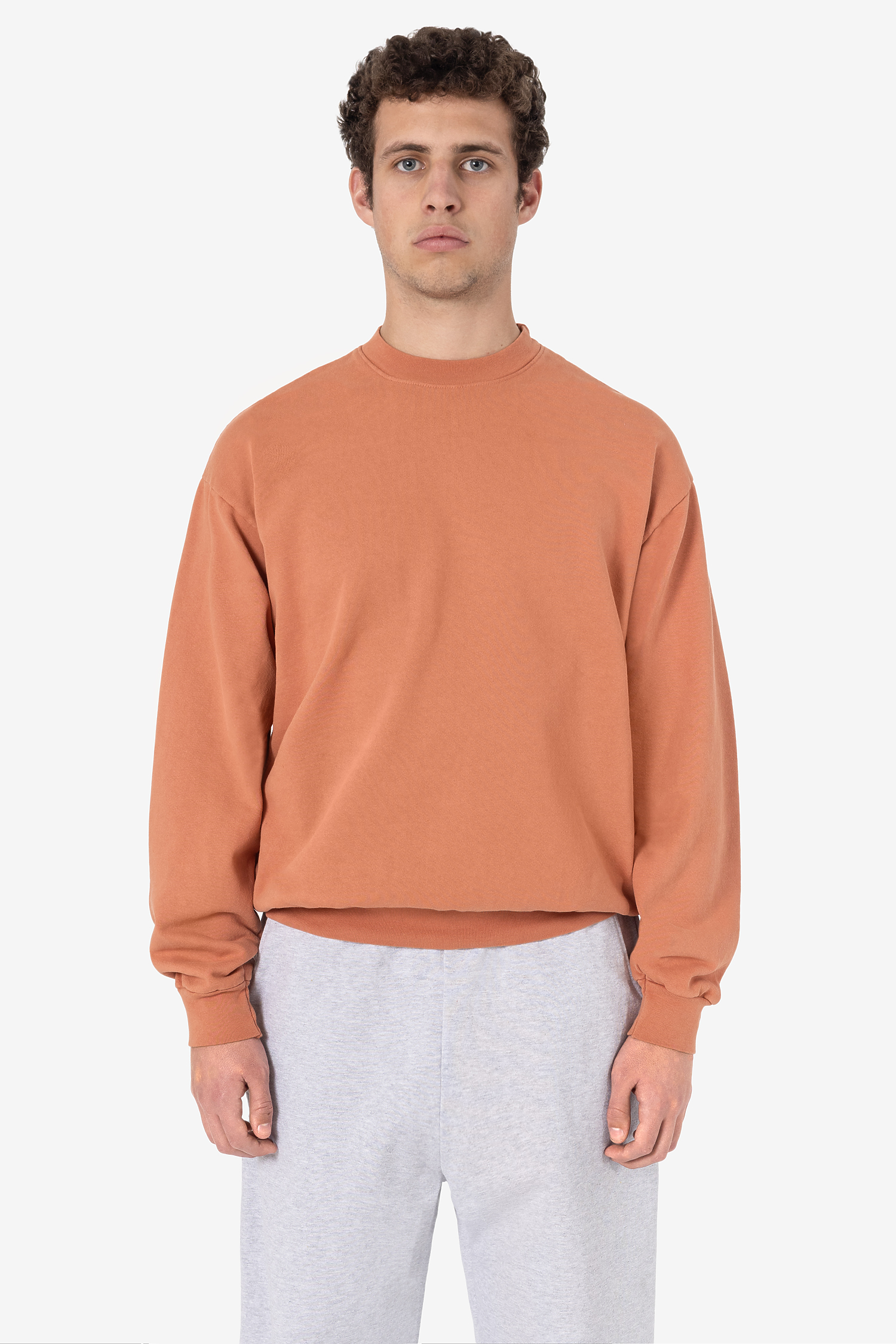 Luxurious 14oz Heavy Fleece Garment Dyed Crewneck Sweatshirt - Soft & Warm